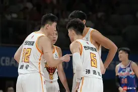 关于柔道夜战：漠南银狐队鏖战齐鲁猎隼队，速度优势明显经验成为胜负手的信息-乐鱼首页