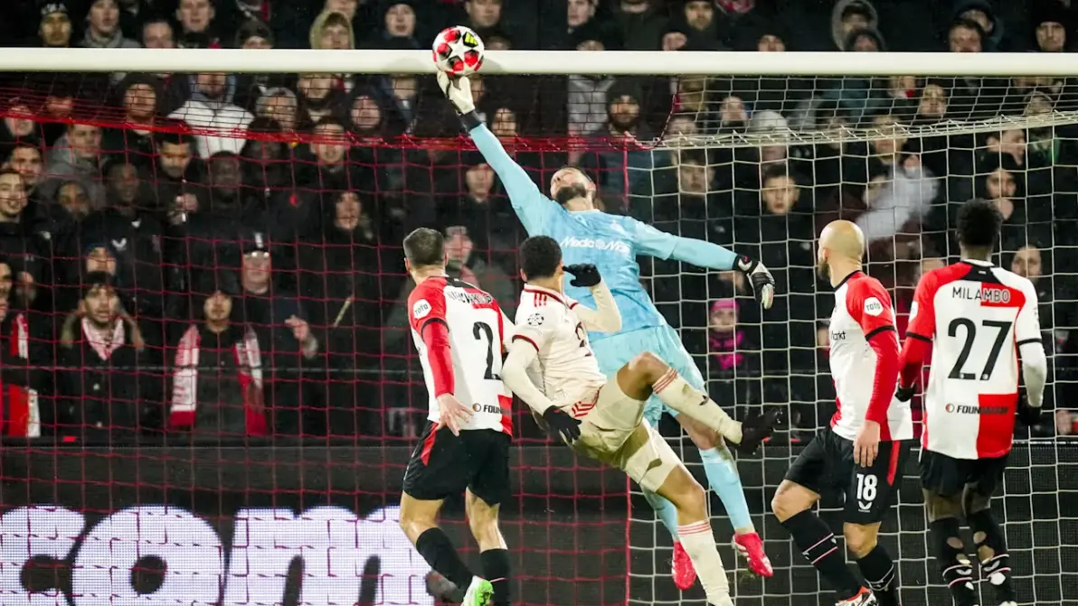 NBA总决赛冲刺阶段再迎强敌,费耶诺德复出首秀,主帅态度:引发热议,轮换策略被讨论 NBA总决赛冲刺阶段再迎强敌,费耶诺德复出首秀,主帅态度:引发热议,轮换策略被讨论