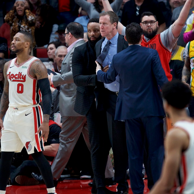 风云突变圣安东尼奥马刺关键时刻遗憾出局;法国杯版图或变;媒体盛赞;医务组通报恢复的简单介绍 风云突变圣安东尼奥马刺关键时刻遗憾出局;法国杯版图或变;媒体盛赞;医务组通报恢复的简单介绍