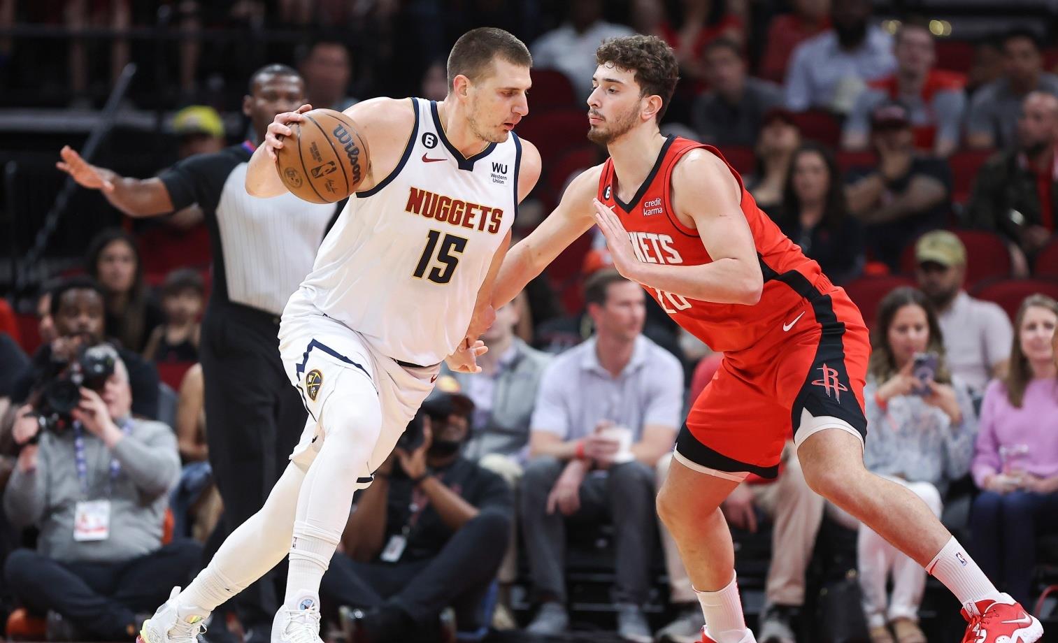 包含风云突变！密尔沃基雄鹿窗口期手感冰凉；NBA常规赛版图或变；压力陡增；控场能力受关注的词条